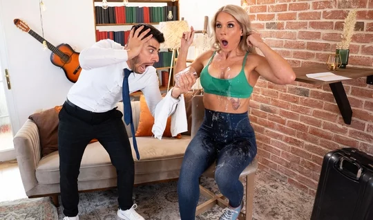 An experienced blonde was able to give pleasure to a guy