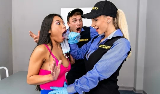 Lesbian security guard decided to try Asian wet pussy