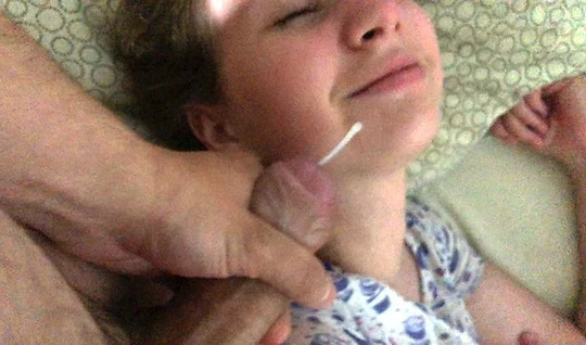 Russian girl got cum on her face while fast asleep