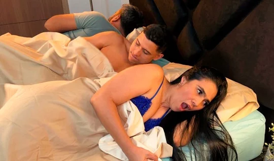 Passionate mother herself did not understand how she cheated on her husband with her stepson