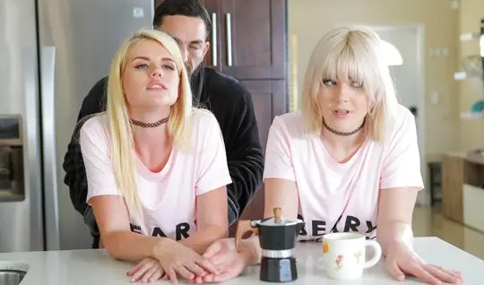 Two blondes gave one guy a group porn with an orgasm