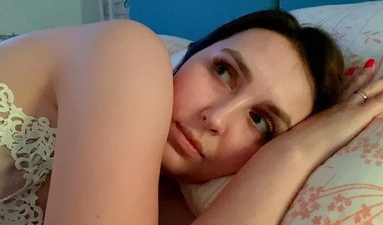 Stepson offers mom hot sex while father is on a business trip