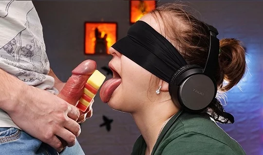 The girl wanted to play the game, but had to give a blowjob