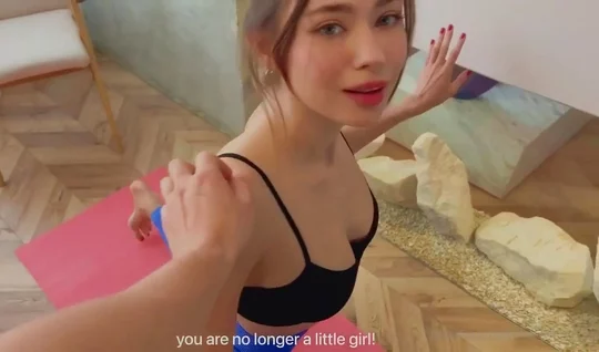 The girl took off her leggings to do sex yoga as soon as possible